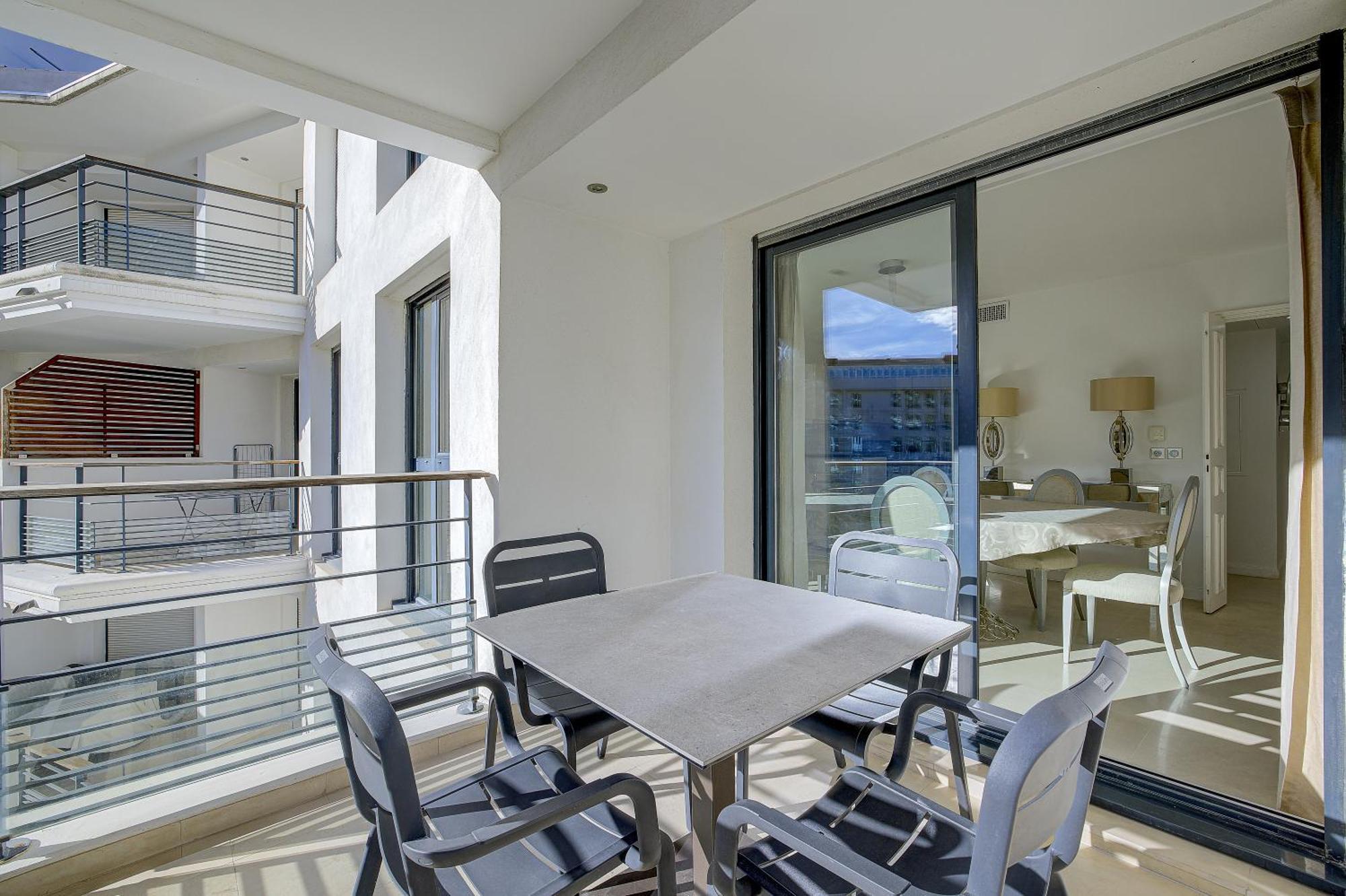 Carlton Riviera Канни Екстер'єр фото