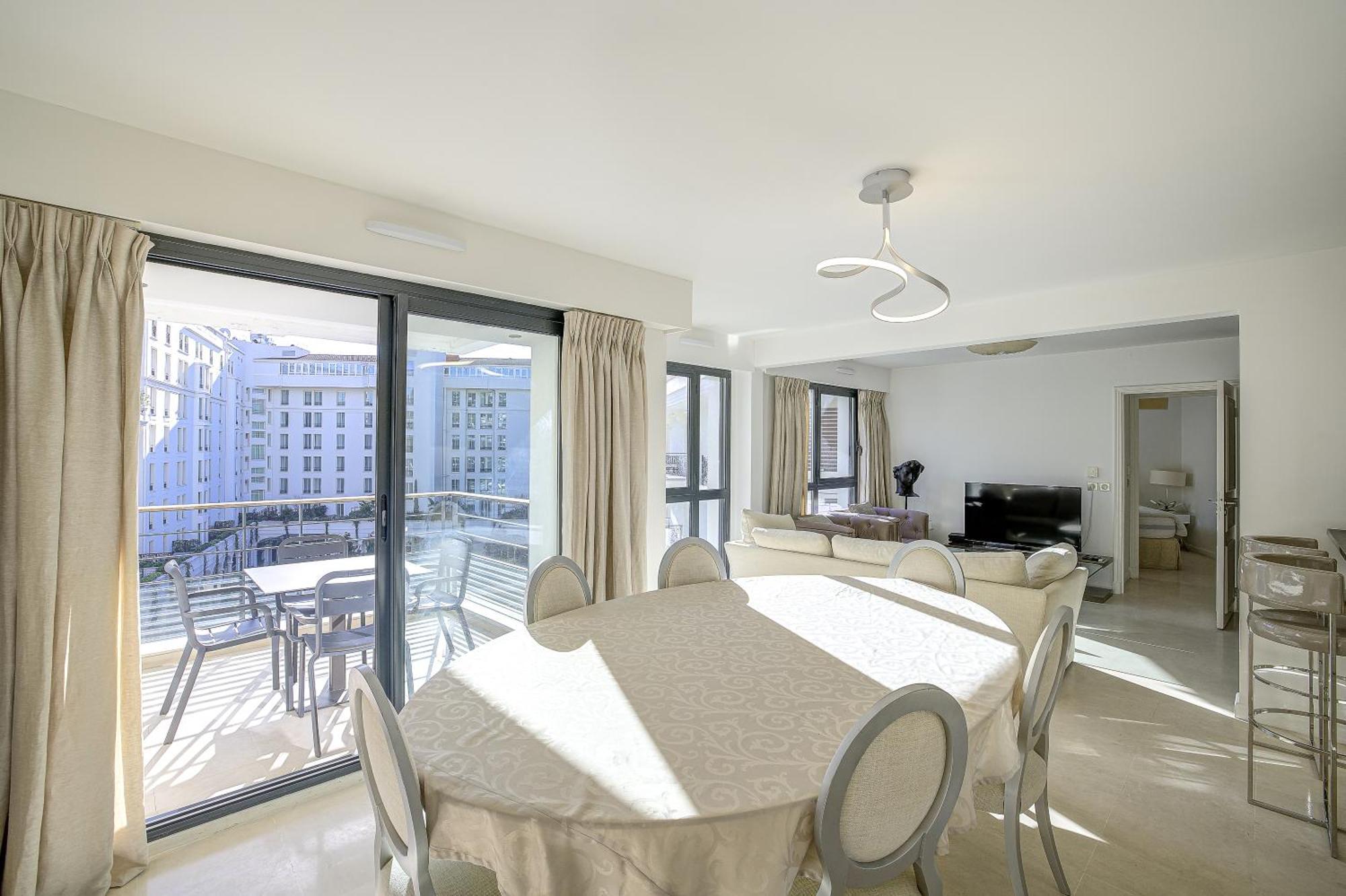 Carlton Riviera Канни Екстер'єр фото