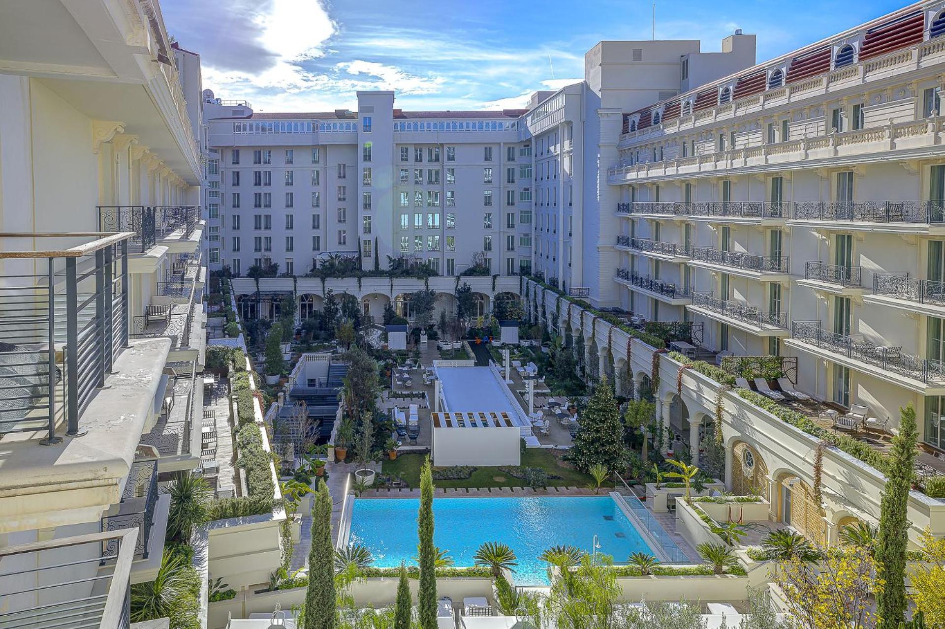 Carlton Riviera Канни Екстер'єр фото